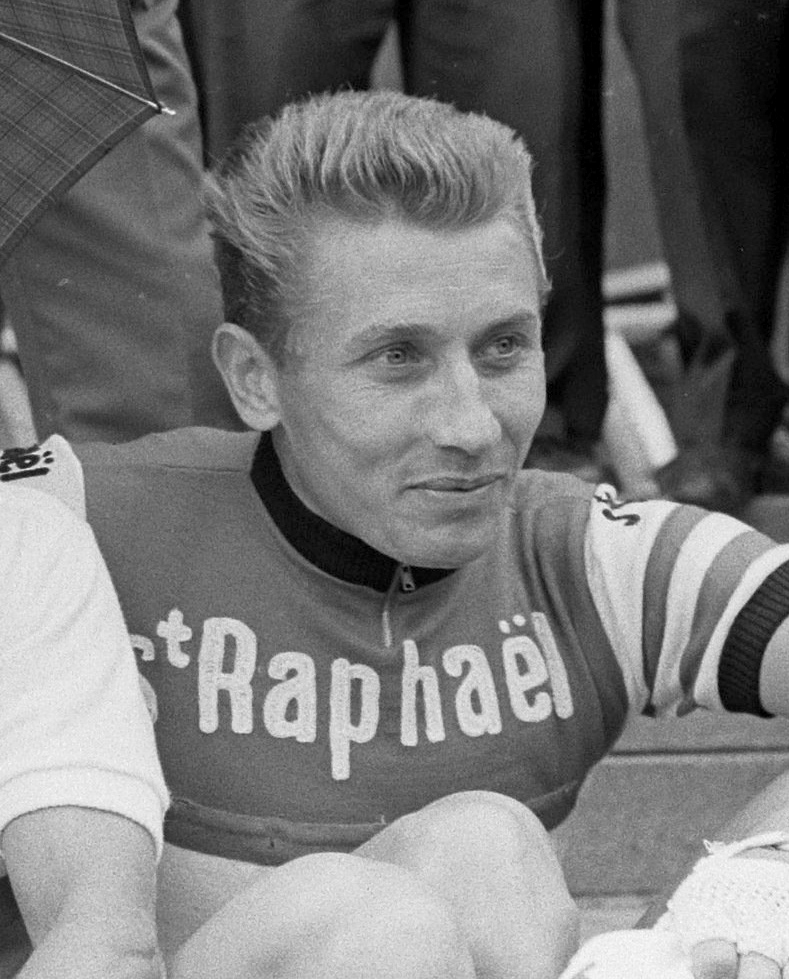 Jacques Anquetil en 1962 Los 7 Mejores Ciclistas de la Historia del Tour de Francia