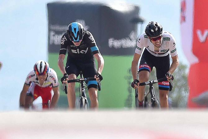 Dumoulin ganaba la novena etapa de Vuelta a España 2015 con final en las Cumbres del Sol, batiendo a Froome, ¿ Derrotará Tom Dumoulin a Chris Froome en el Tour de Francia 2018 ? Dumoulin vence a Froome en final de etapa de la Vuelta a España 2015